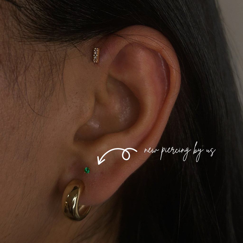 14K Solid Gold 2mm Emerald Green CZ Threadless Flat Back Earring by Doviana