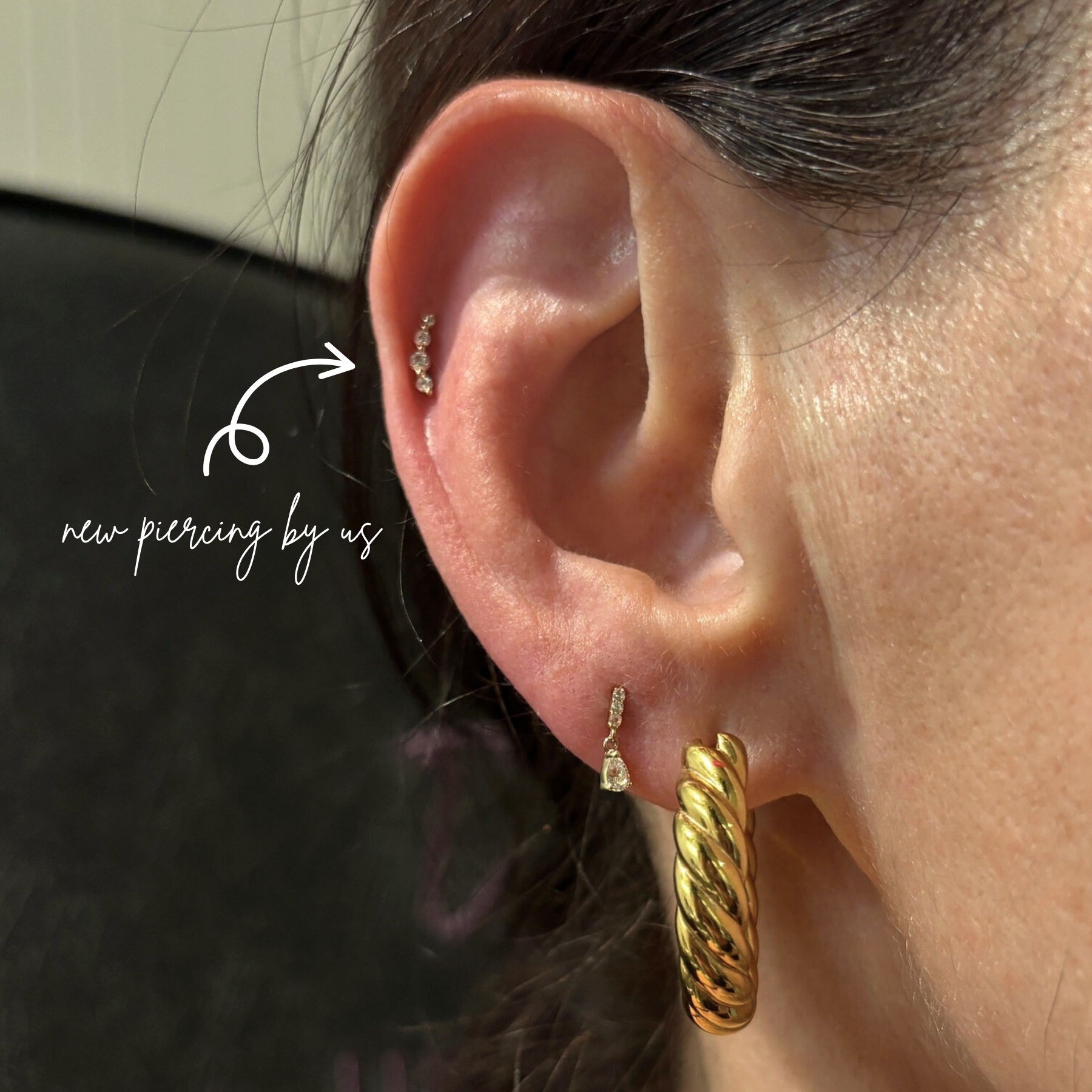 14K Solid Gold Graduated CZ Wave Arc Climber Threadless Labret Flat Back Earring by Doviana