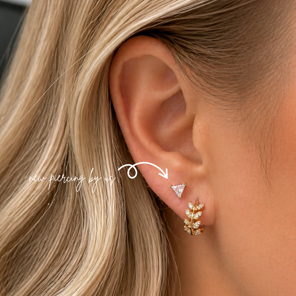 DOVIANA 14K solid gold triangle CZ threadless labret flat back earring, minimalist cartilage and helix stud for sensitive ears, dainty fine jewelry